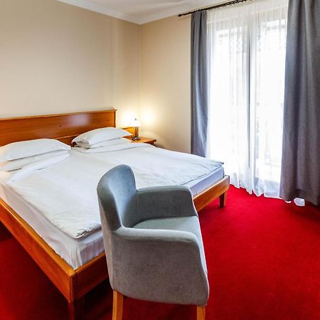 Hotel Vila Lago Palić Esterno foto