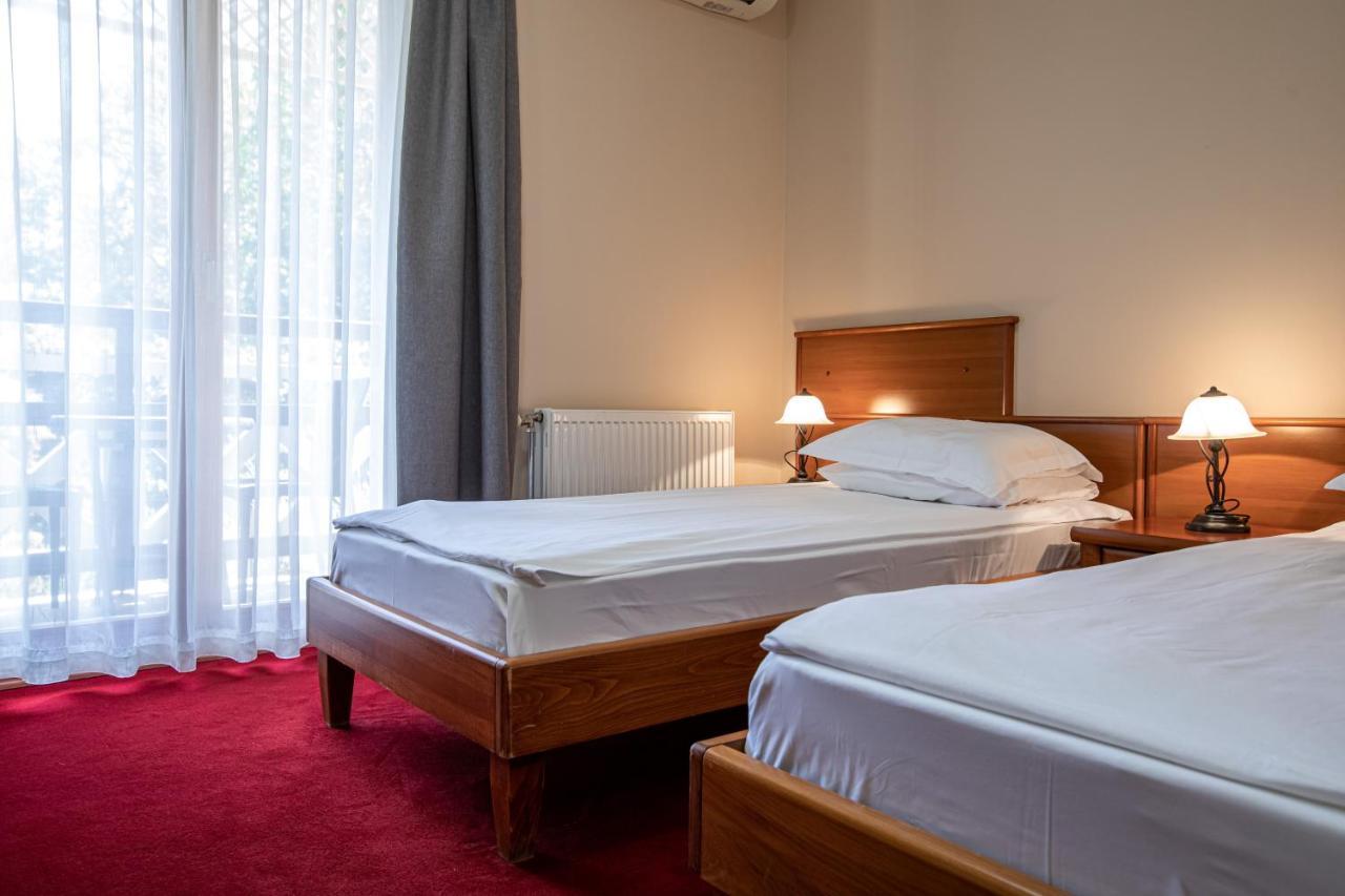 Hotel Vila Lago Palić Esterno foto