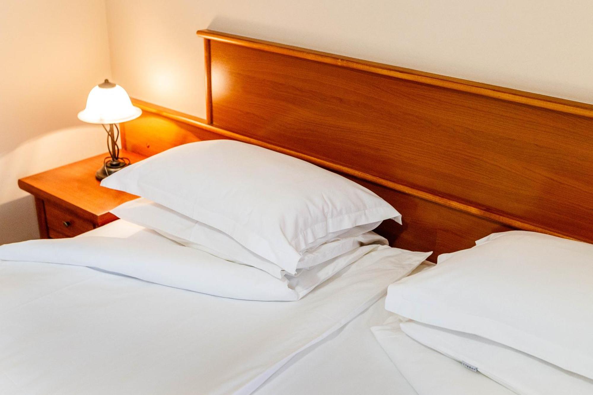Hotel Vila Lago Palić Esterno foto
