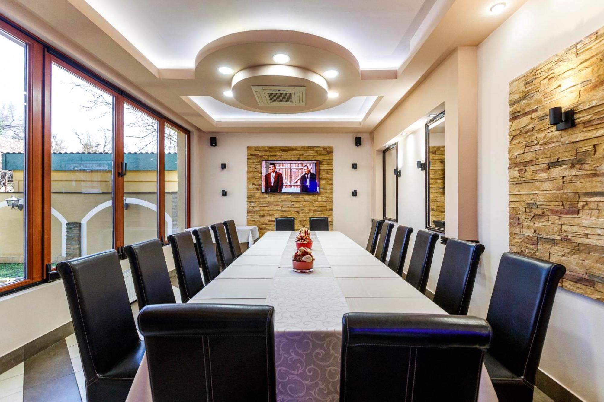 Hotel Vila Lago Palić Esterno foto